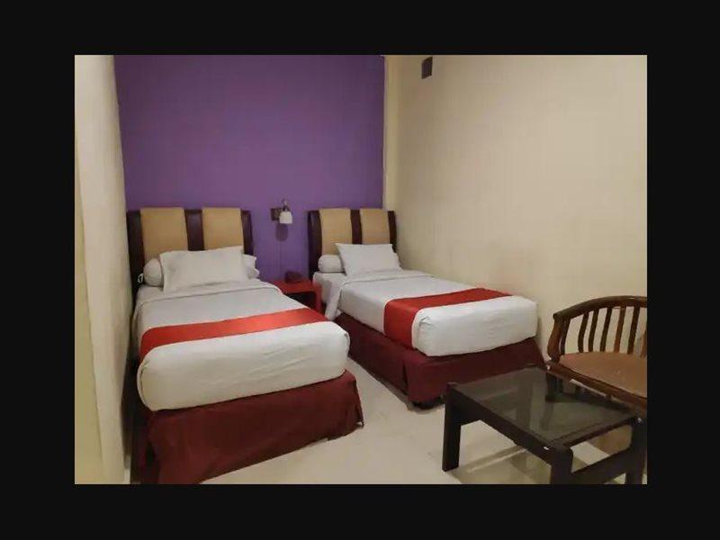 Pundi Rejeki Hotel Jambi Exterior photo